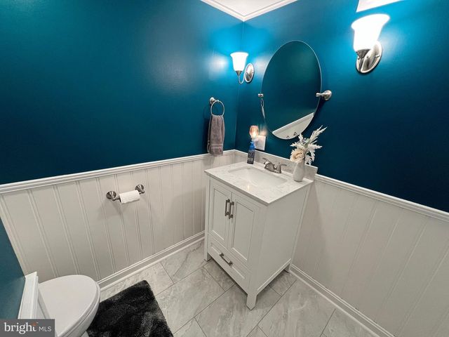 218 WATERFORD WAY, Garnet Valley, PA 19060