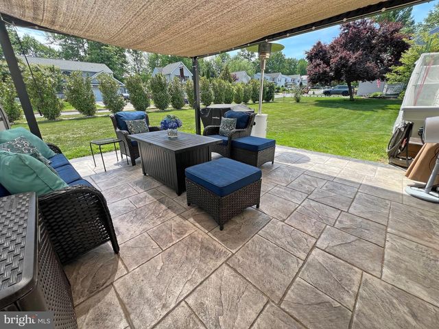 218 WATERFORD WAY, Garnet Valley, PA 19060