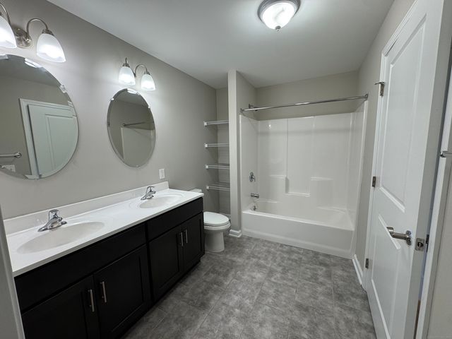 314 Bridgeport Avenue 201, Milford, CT 06460