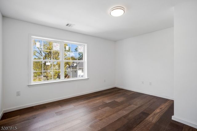 197 Iva St, Rahway City, NJ 07065