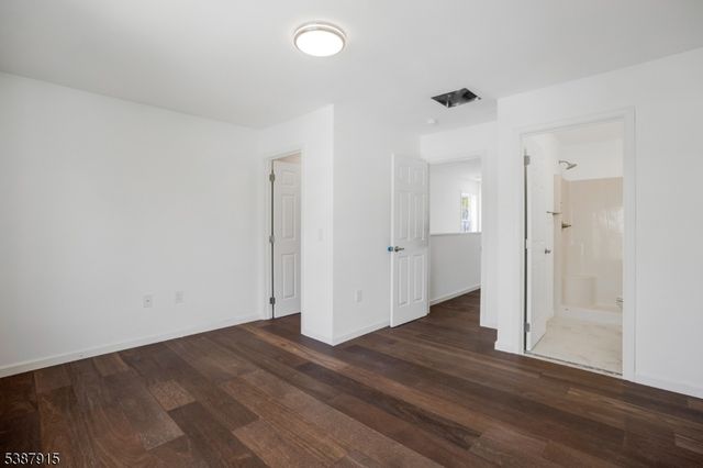 197 Iva St, Rahway City, NJ 07065