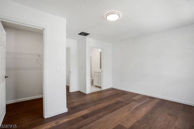 197 Iva St, Rahway City, NJ 07065