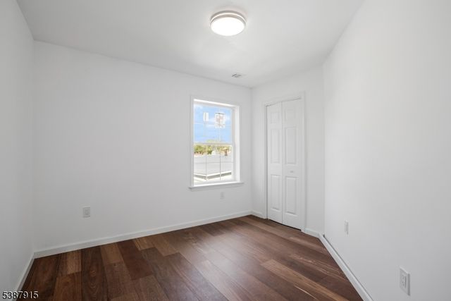 197 Iva St, Rahway City, NJ 07065