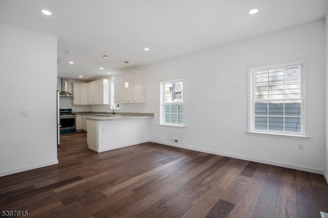 197 Iva St, Rahway City, NJ 07065