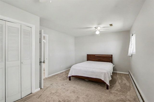 468 Crooked Lake Drive, Kalamazoo, MI 49009