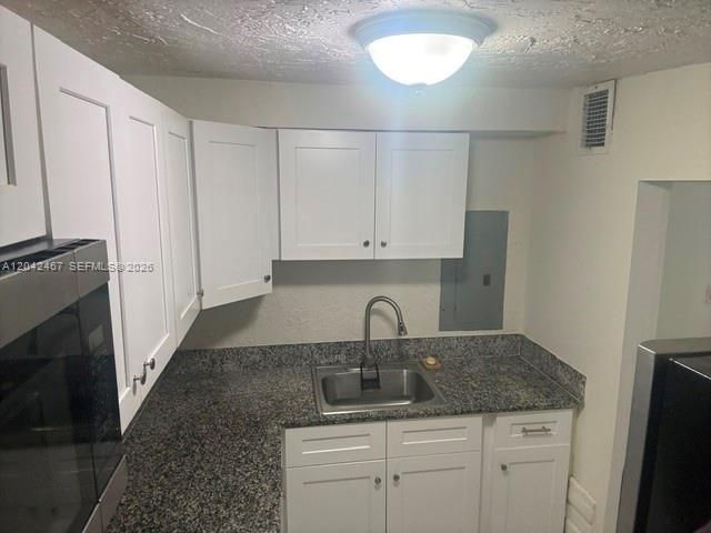 397 W 57th Street 3, Hialeah, FL 33012