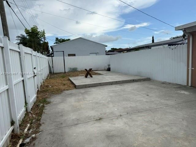397 W 57th Street 3, Hialeah, FL 33012