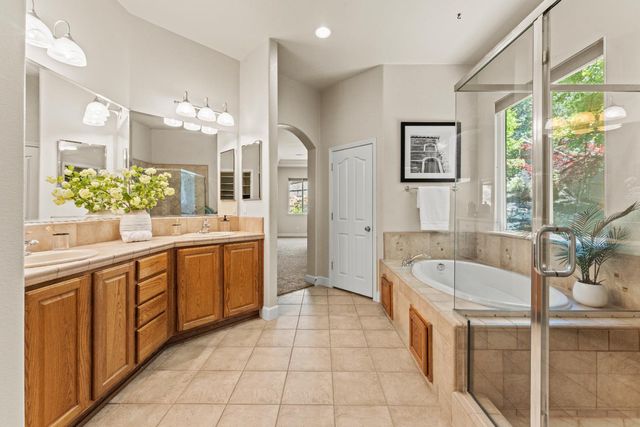385 Esatto Pl, El Dorado Hills, CA 95762