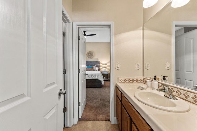 385 Esatto Pl, El Dorado Hills, CA 95762