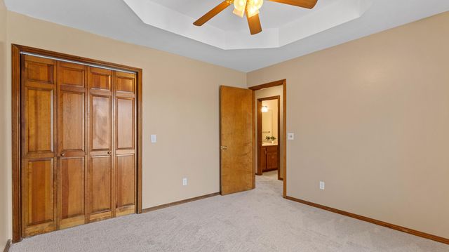 3994 N Pickwick Avenue, Springfield, MO 65803