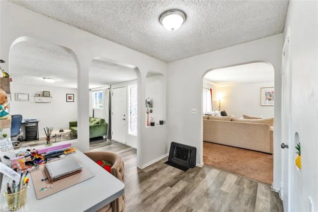 9287 Alder, Fontana, CA 92335