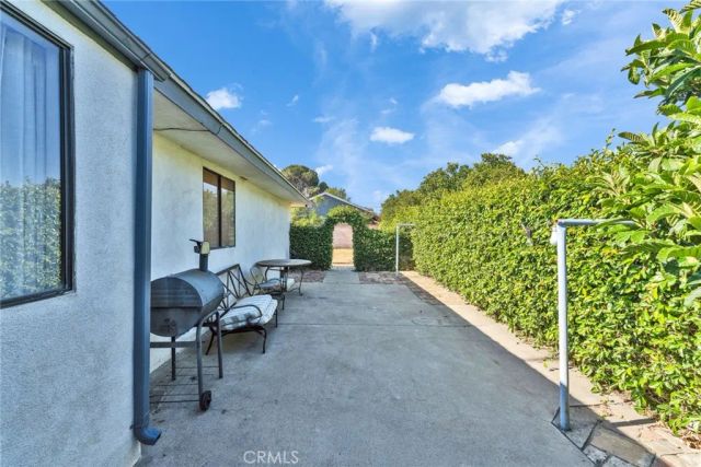 9287 Alder, Fontana, CA 92335