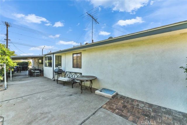 9287 Alder, Fontana, CA 92335