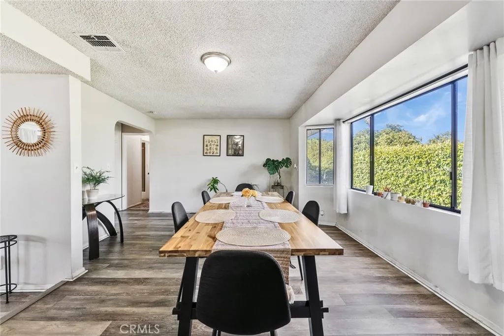 9287 Alder, Fontana, CA 92335