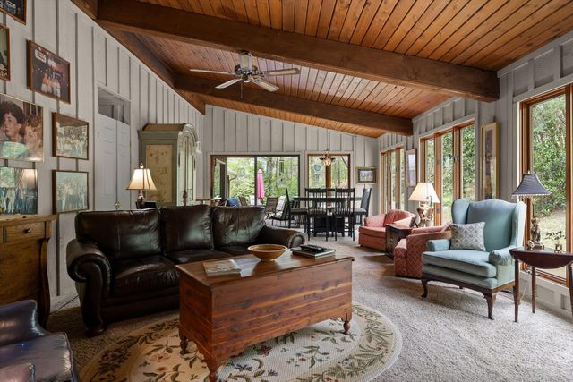 935 Dunsinane Road, Signal Mountain, TN 37377