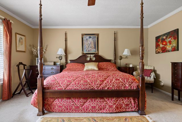 935 Dunsinane Road, Signal Mountain, TN 37377