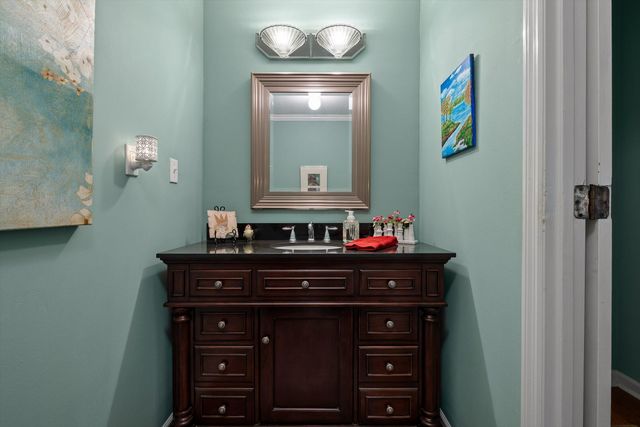 935 Dunsinane Road, Signal Mountain, TN 37377