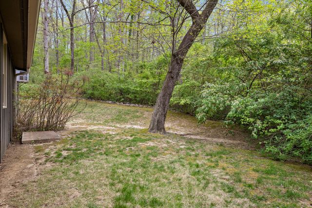 935 Dunsinane Road, Signal Mountain, TN 37377