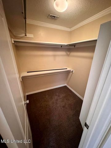 8133 Rue Hollifield, Ocean Springs, MS 39564