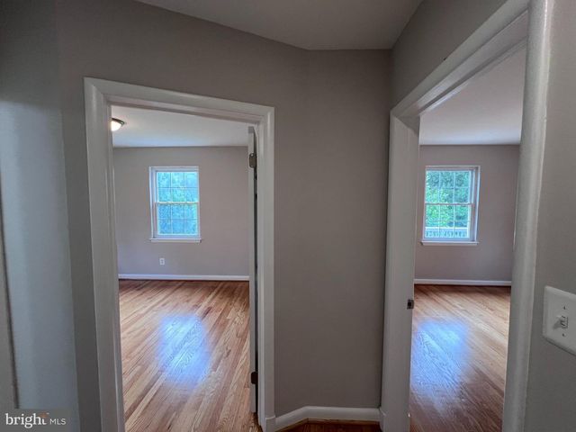 1717 GREENSPRING DR, Lutherville Timonium, MD 21093