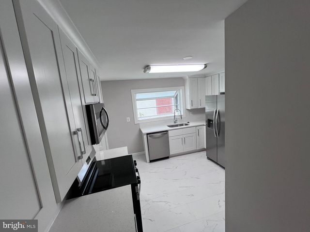 1717 GREENSPRING DR, Lutherville Timonium, MD 21093
