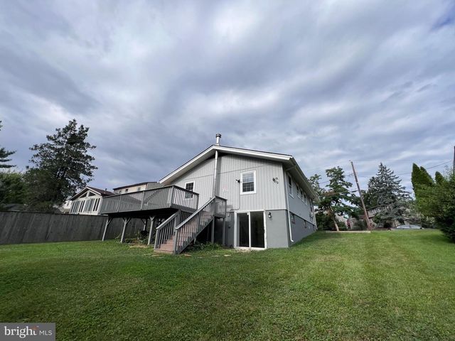 1717 GREENSPRING DR, Lutherville Timonium, MD 21093