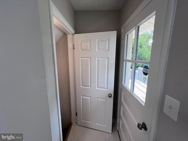 1717 GREENSPRING DR, Lutherville Timonium, MD 21093