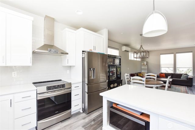14229 9th Place W, Lynnwood, WA 98087