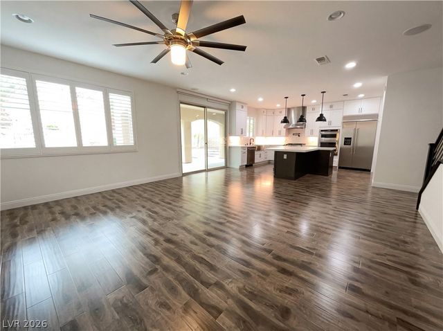 12244 Olivetta Court, Las Vegas, NV 89138