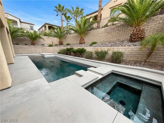 12244 Olivetta Court, Las Vegas, NV 89138