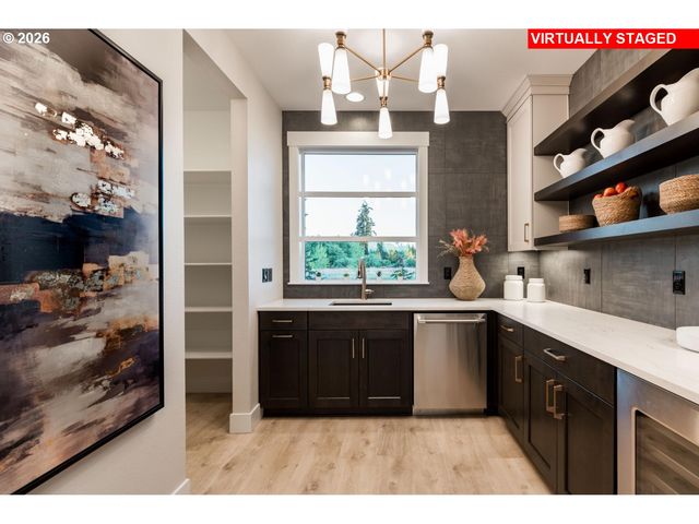 14094 S Kora Louise Ln, Mulino, OR 97042