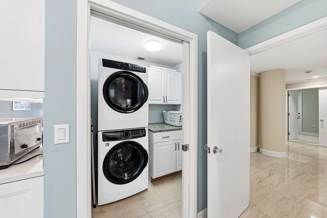 2001 SE Sailfish Point Boulevard 313, Stuart, FL 34996