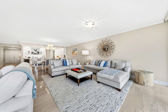 2001 SE Sailfish Point Boulevard 313, Stuart, FL 34996