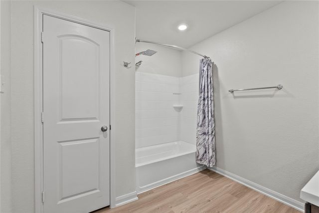 6231 El Turquesa Drive, Houston, TX 77048