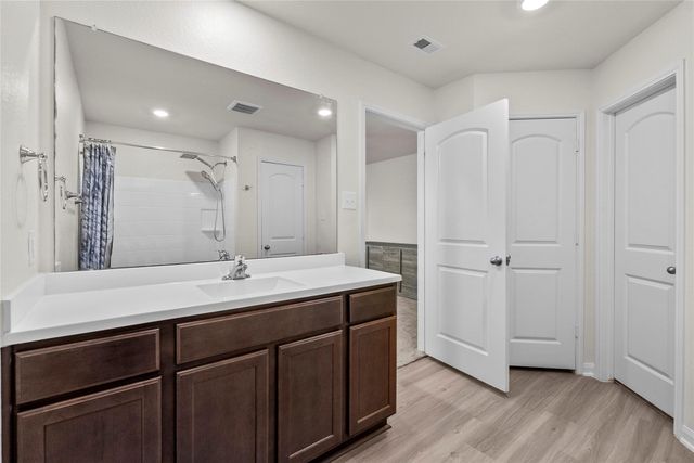 6231 El Turquesa Drive, Houston, TX 77048