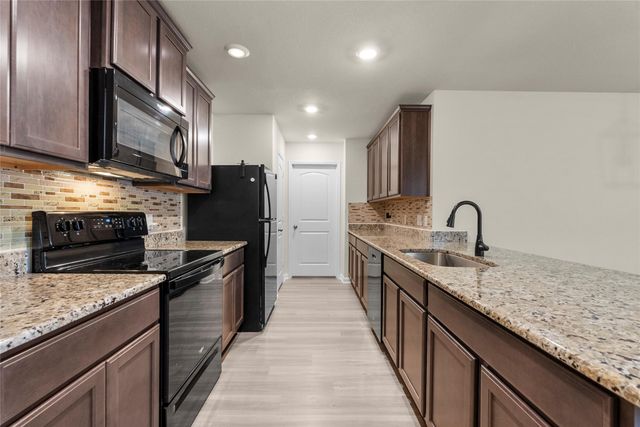 6231 El Turquesa Drive, Houston, TX 77048