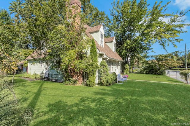 160 N Broadway, Nyack, NY 10960
