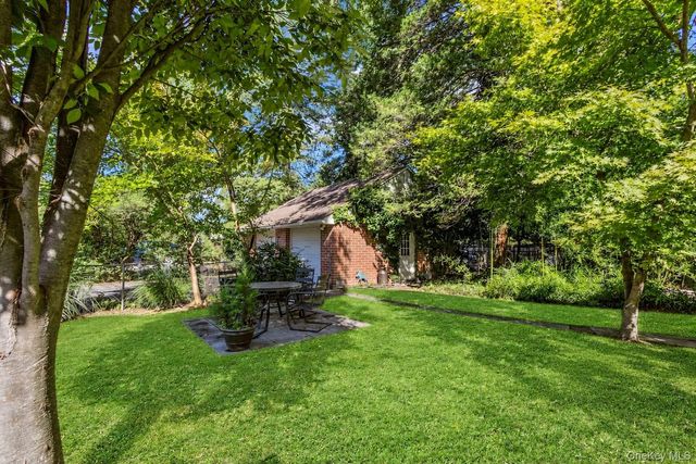 160 N Broadway, Nyack, NY 10960