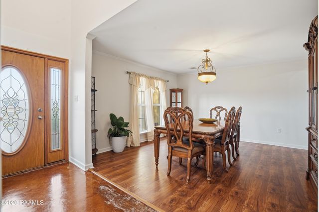 1141 Lake Martin Road, Breaux Bridge, LA 70517