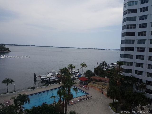 801 Brickell Bay Dr 765, Miami, FL 33131