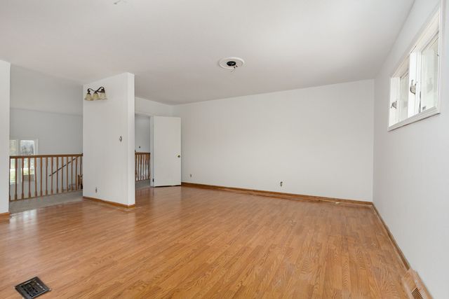636 Patterson Road, Joliet, IL 60436