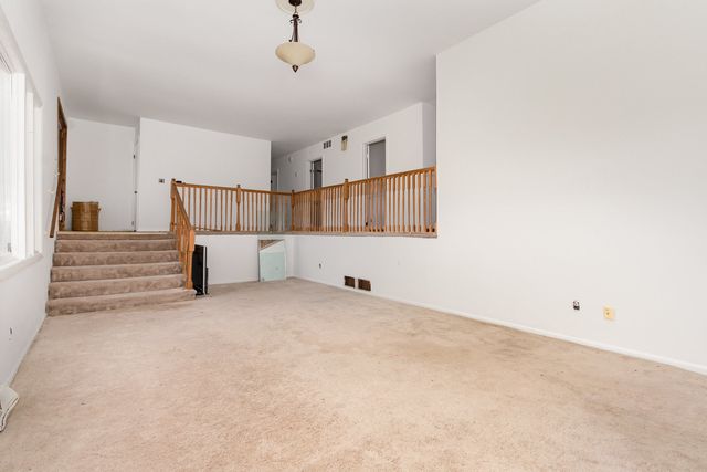 636 Patterson Road, Joliet, IL 60436
