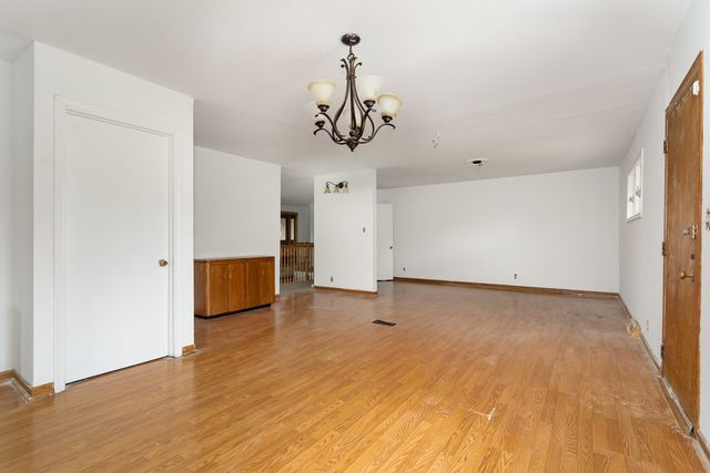 636 Patterson Road, Joliet, IL 60436
