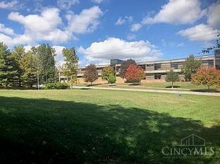 7379 Cornell Road, Montgomery, OH 45242