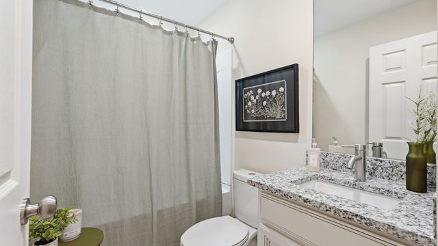 157 Lena Loop, Burns, TN 37029