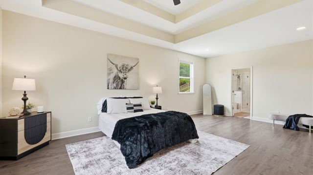 157 Lena Loop, Burns, TN 37029