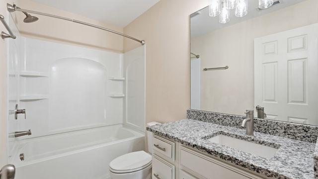 157 Lena Loop, Burns, TN 37029