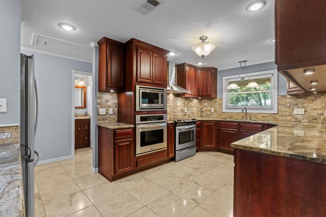 3745 Canyon Heights RD, Belton, TX 76513