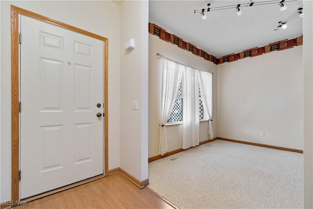 3108 Vermont Place, Green, OH 44312