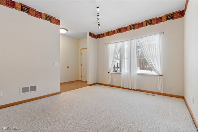 3108 Vermont Place, Green, OH 44312